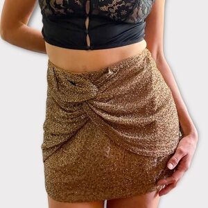 NWT Haute Hippie “Taupe” Mini Skirt Size Medium​​​